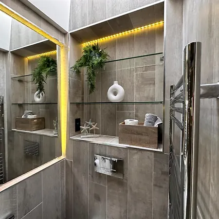 빌라 Spectre Hot Tub Retreat - Harrogate *
